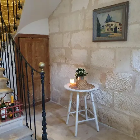 Chateau La Tulipe فندق مبيت وإفطار