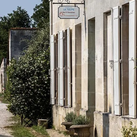 Chateau La Tulipe * Asques